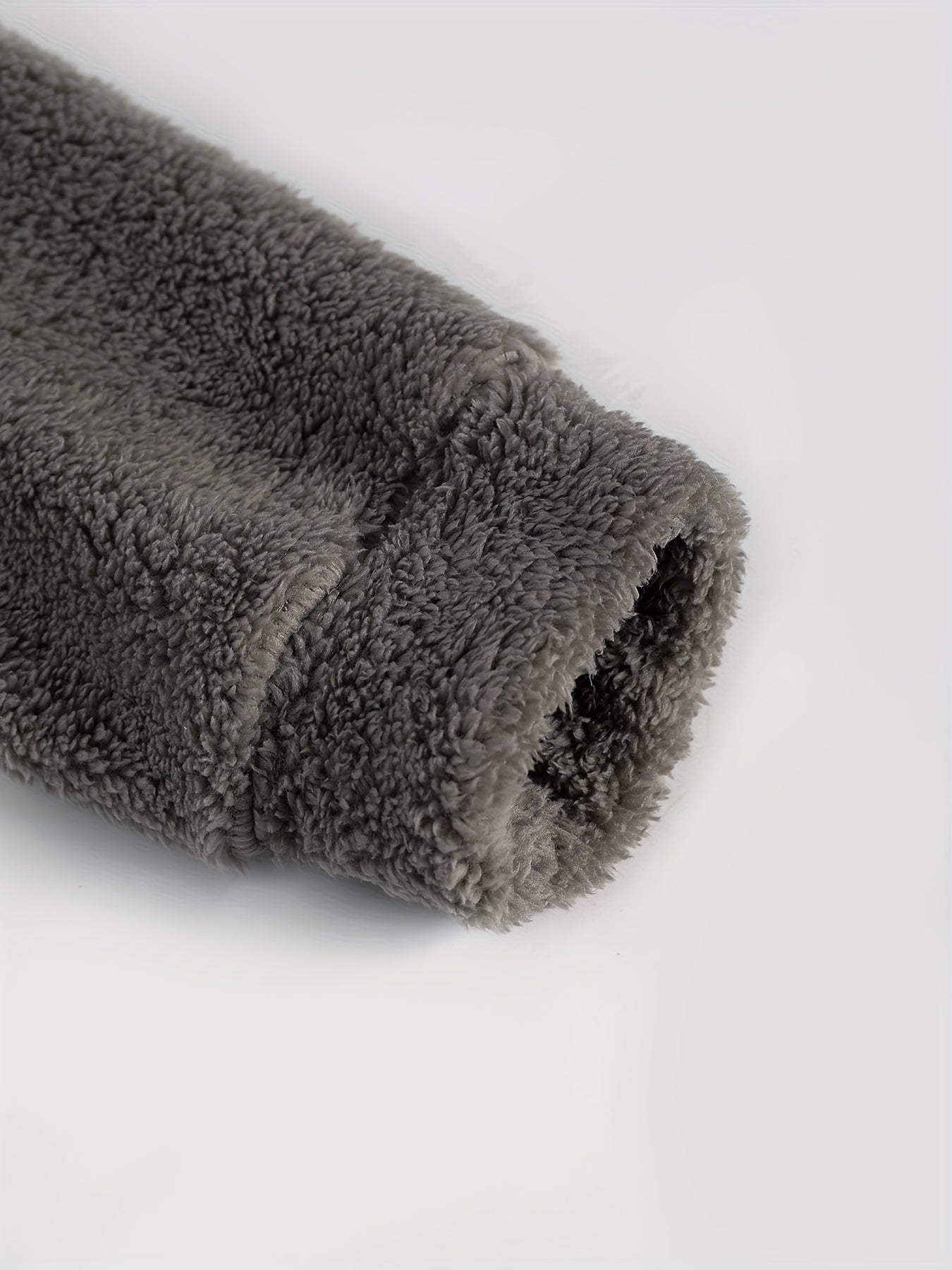 Abbigliamento per il tempo libero in pile - Comodo set di due pezzi composto da felpa con cappuccio e pantaloni della tuta-Modasso