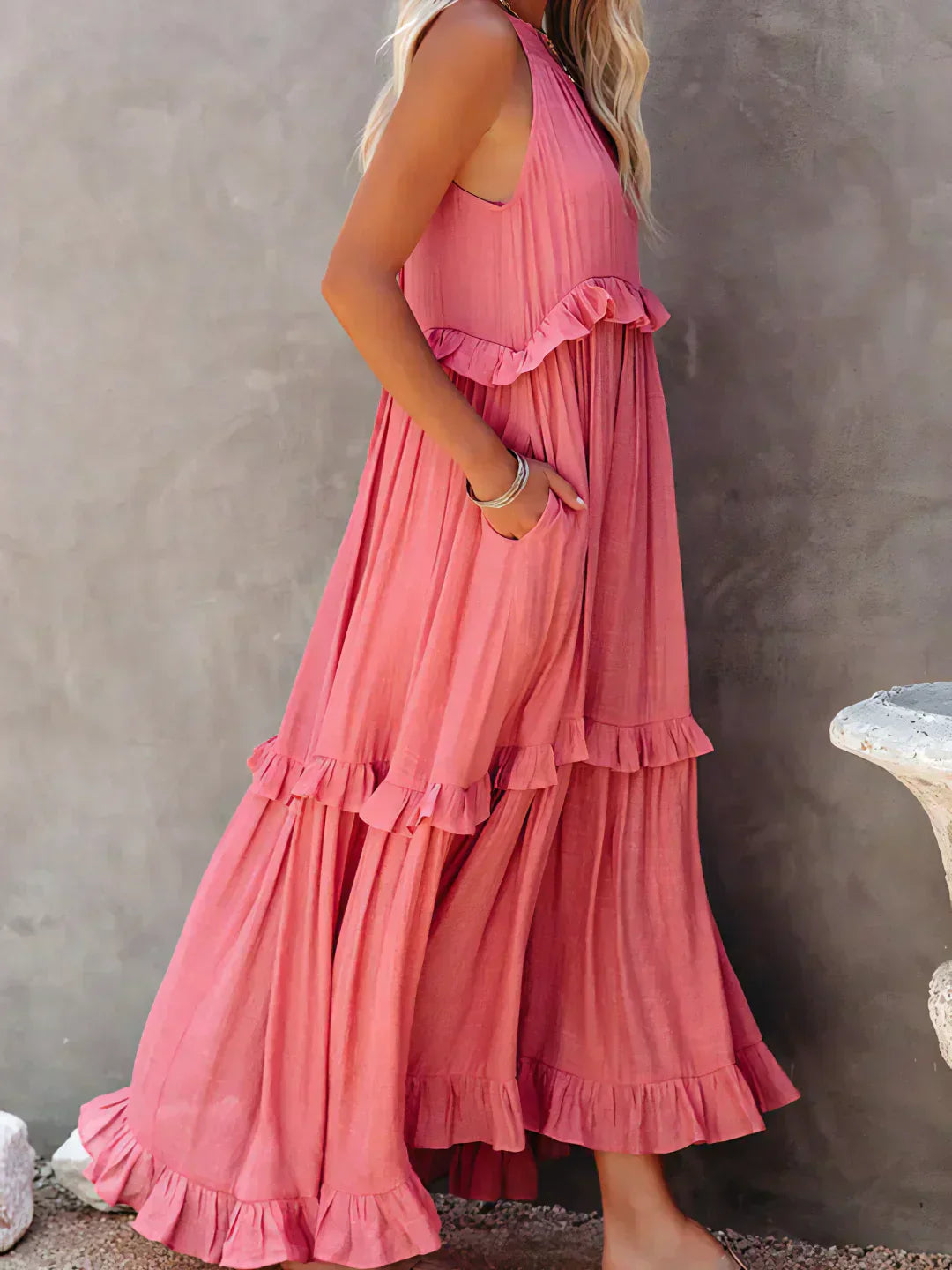 Abito Lungo Con Volant | Scollo all'americana | Senza maniche | Abito fluido | Maxi prendisole-Modasso