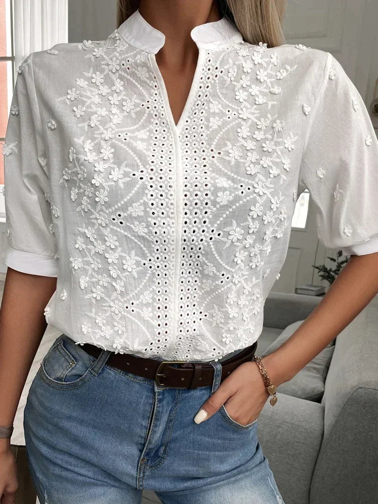 Camicetta bianca - Camicetta da donna elegante a maniche corte ricamata-S-Modasso
