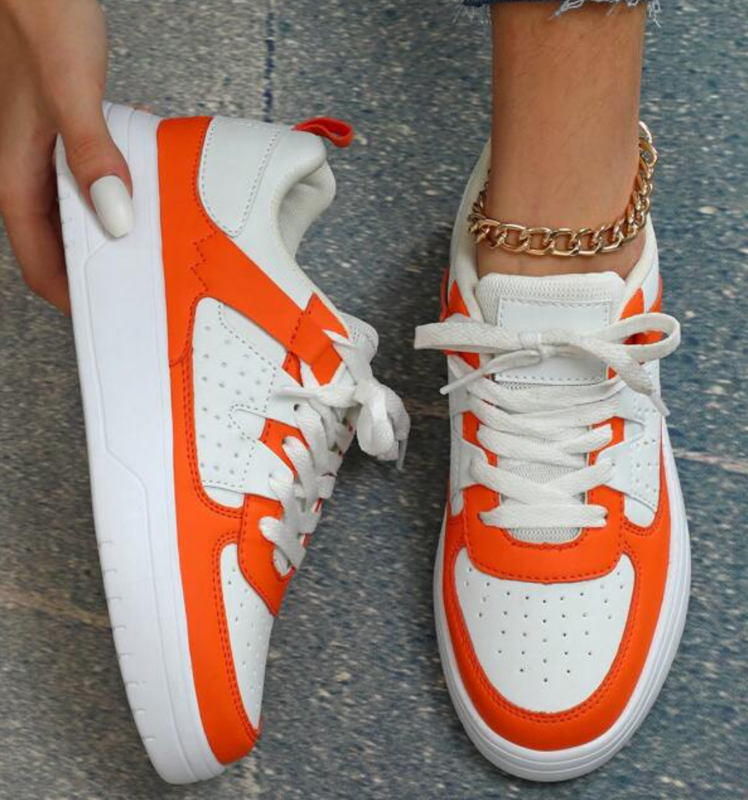 Sneakers da donna - Comode - Allacciate - Scarpe da skate - Sneakers casual-Arancione-36-Modasso