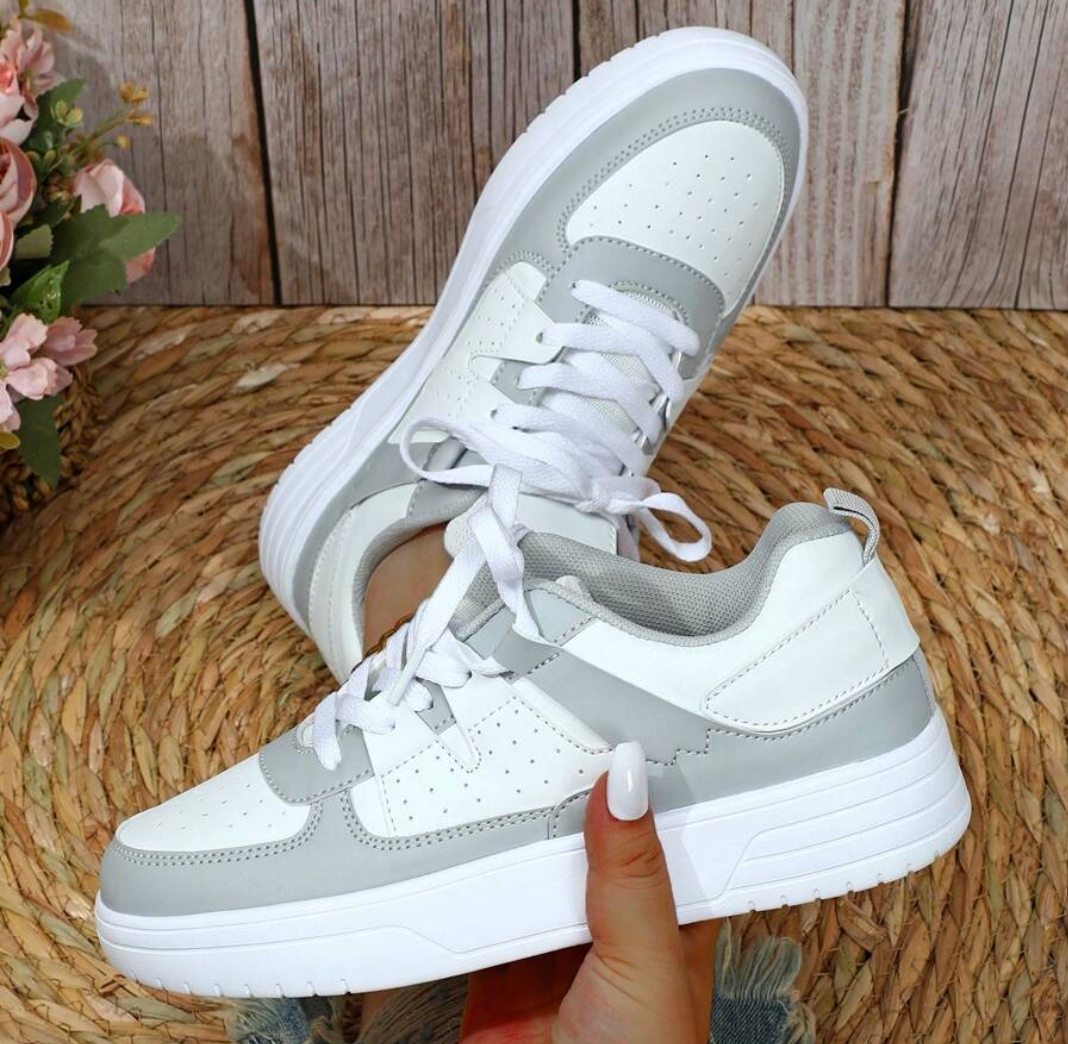 Sneakers da donna - Comode - Allacciate - Scarpe da skate - Sneakers casual-Grigio-36-Modasso