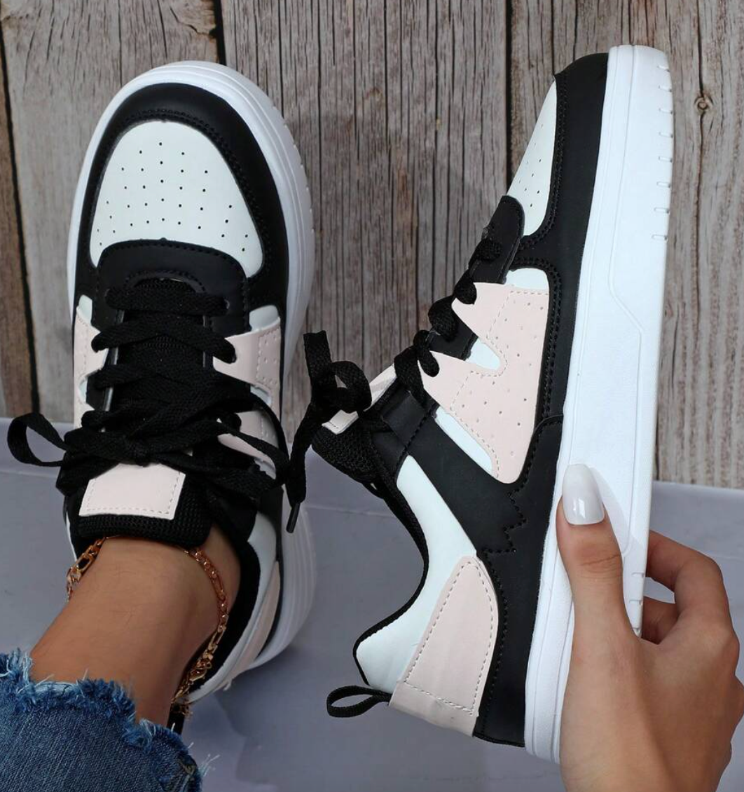 Sneakers da donna - Comode - Allacciate - Scarpe da skate - Sneakers casual-Nero-Rosa-36-Modasso