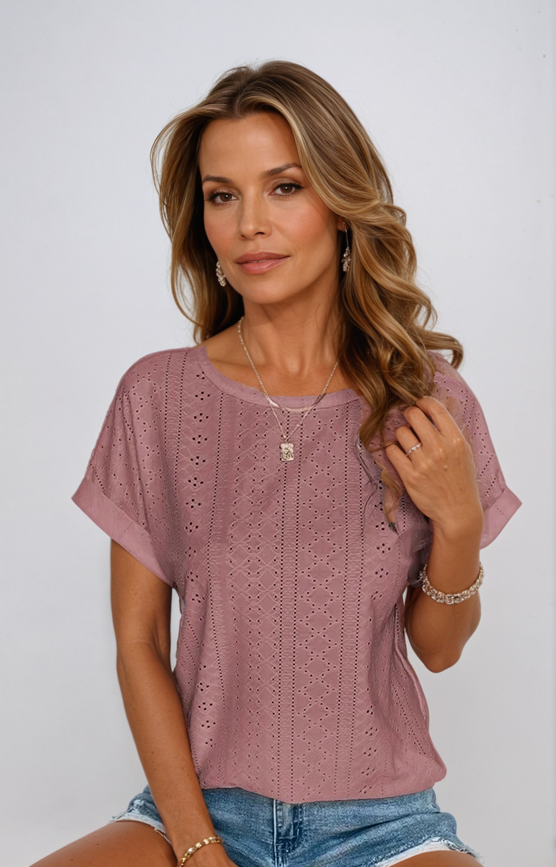 Top Con Occhielli - Vestibilità ampia - Girocollo - Top a maniche corte - Abbigliamento donna-Marrone Chiaro-S-Modasso