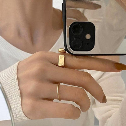 Anello a Barra Piatta da Donna, Aperto in Oro-Modaso