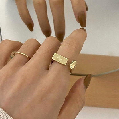 Anello a Barra Piatta da Donna, Aperto in Oro-Modaso