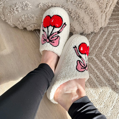 Ciabatte con Ciliegie e Fiocco da Donna, in Peluche-Modaso