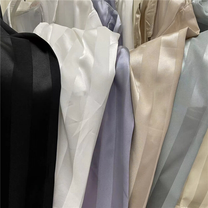 Completo Pigiama in Raso a Maniche Lunghe da Donna-Modaso