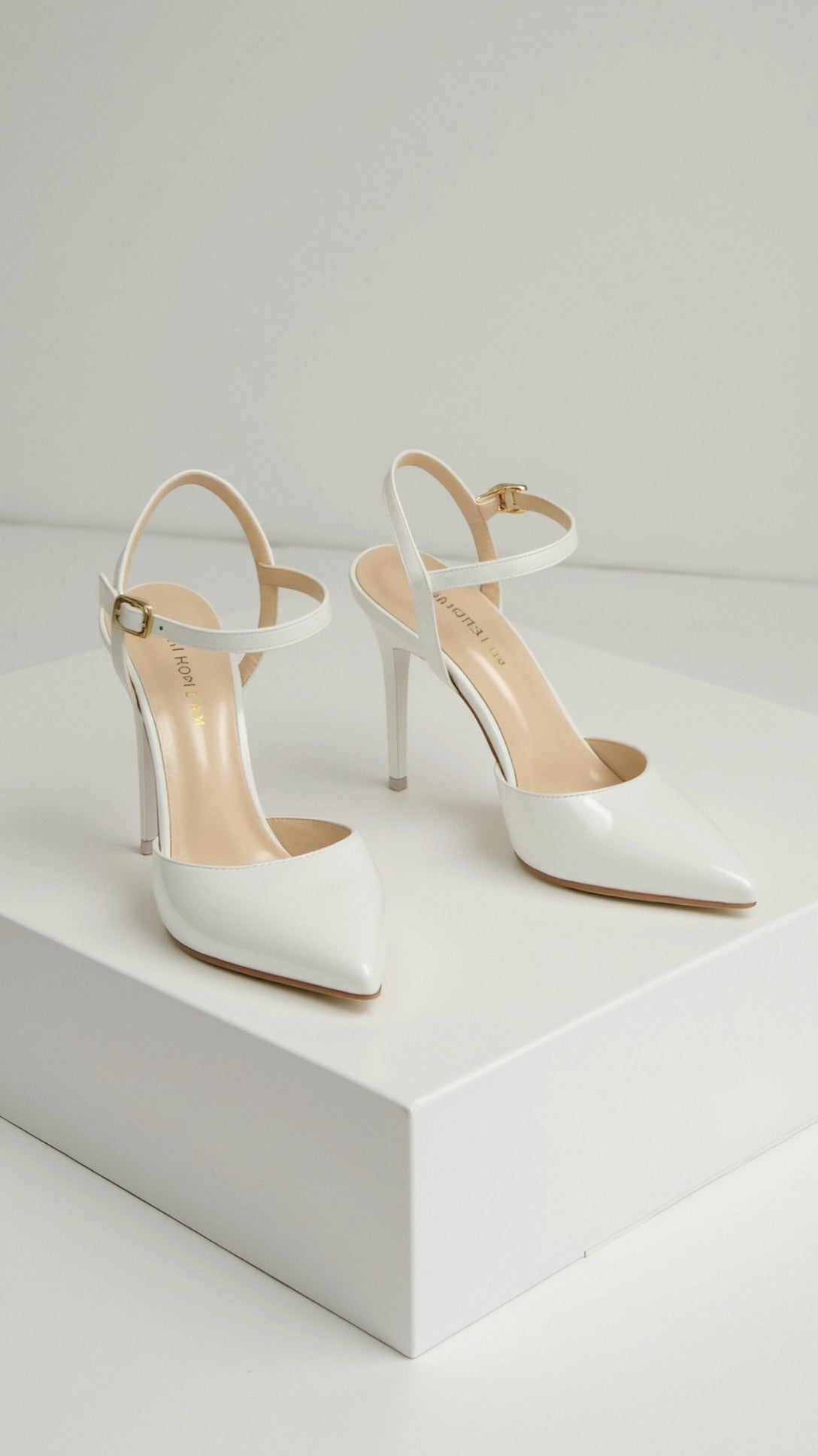 Décolleté Metallizzate Donna, Scarpe con Cinturino e Punta-Modaso