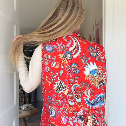 Gilet Trapuntato Reversibile, Donna a Fiori Smanicato-Modaso