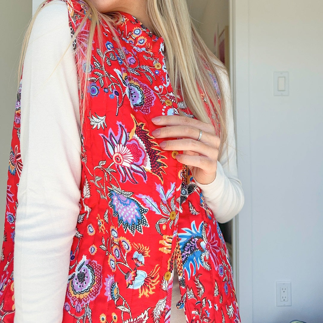 Gilet Trapuntato Reversibile, Donna a Fiori Smanicato-Modaso