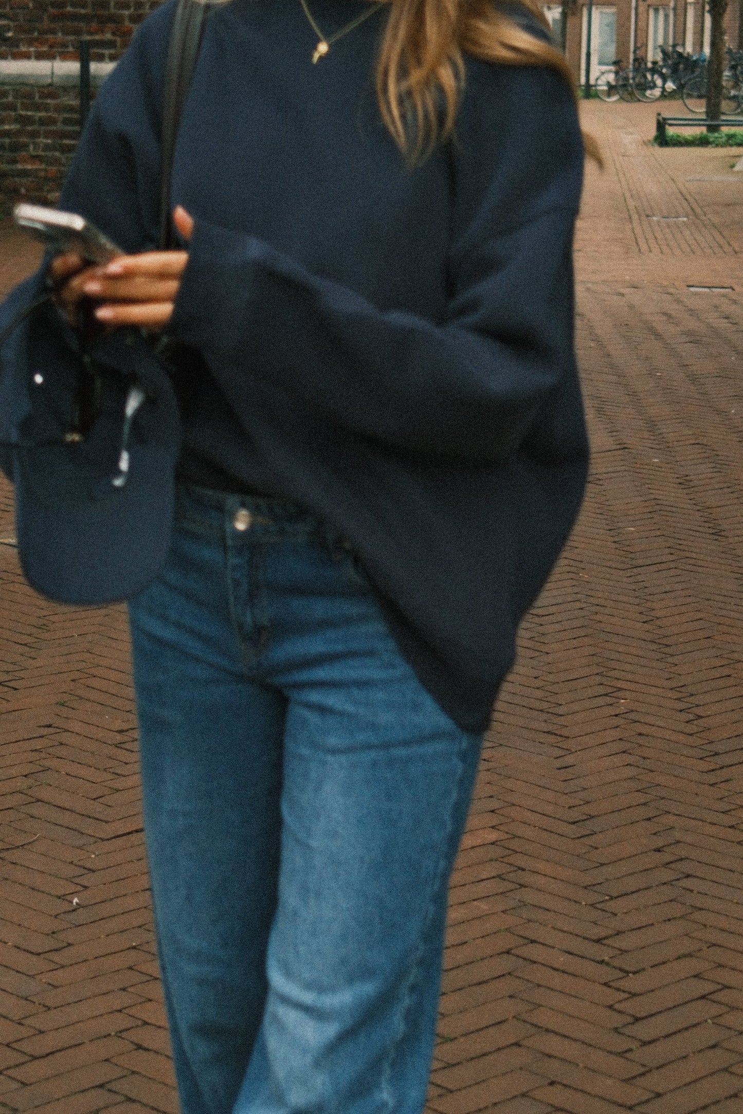 JEANS DONNA A GAMBA LARGA CON VESTIBILITÀ RELAX-Modaso