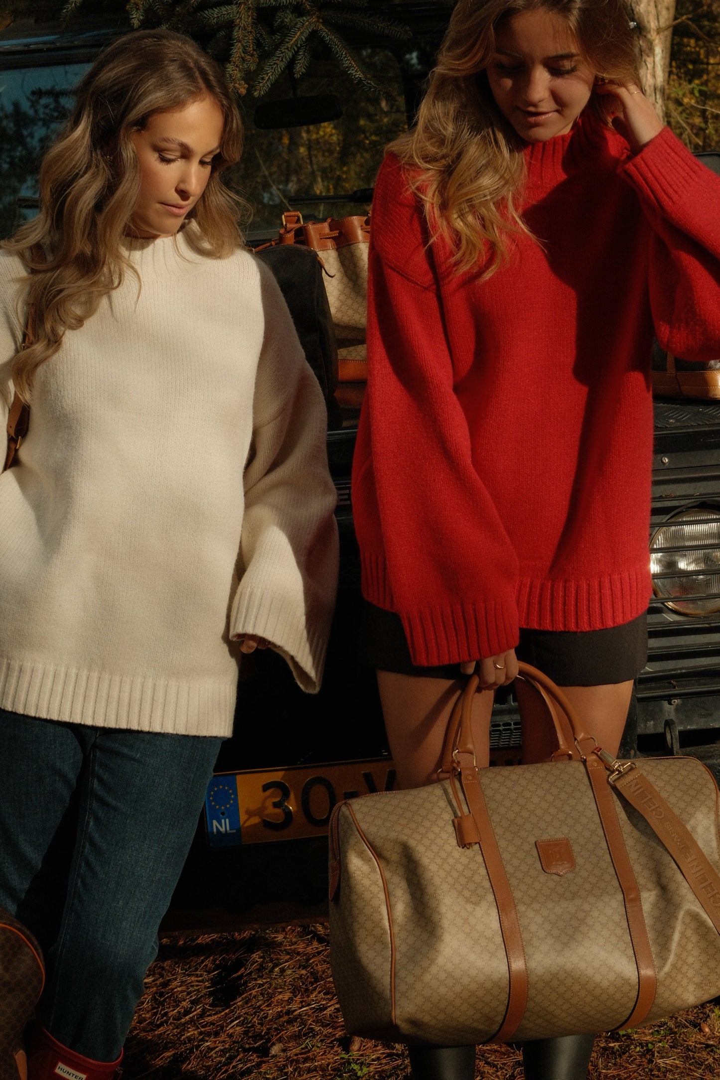 MAGLIONE BIANCO DA DONNA CON COLLO ALTO-Modaso