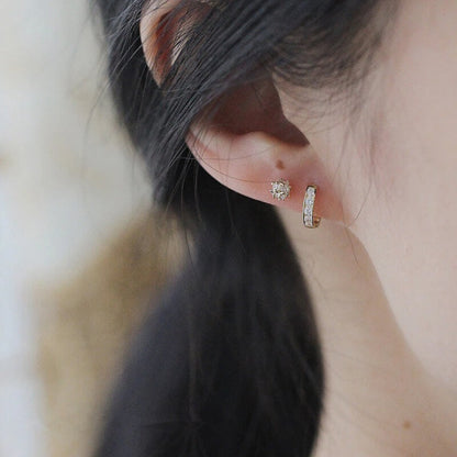 Orecchini a Cerchietto con Pavé, Placcati Oro 14K-Modaso