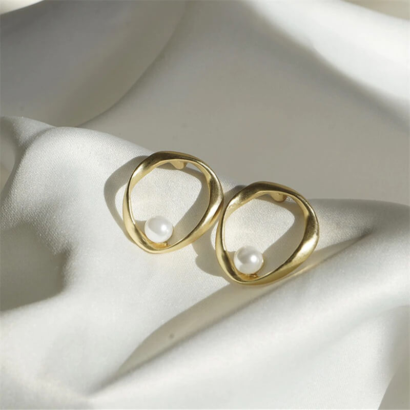 Orecchini a Cerchio Aperto con Perla, Oro Opaco-Modaso