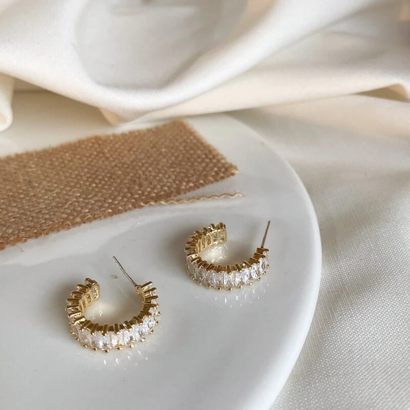 Orecchini a Cerchio con Cristalli, Placcati Oro 18K-Modaso