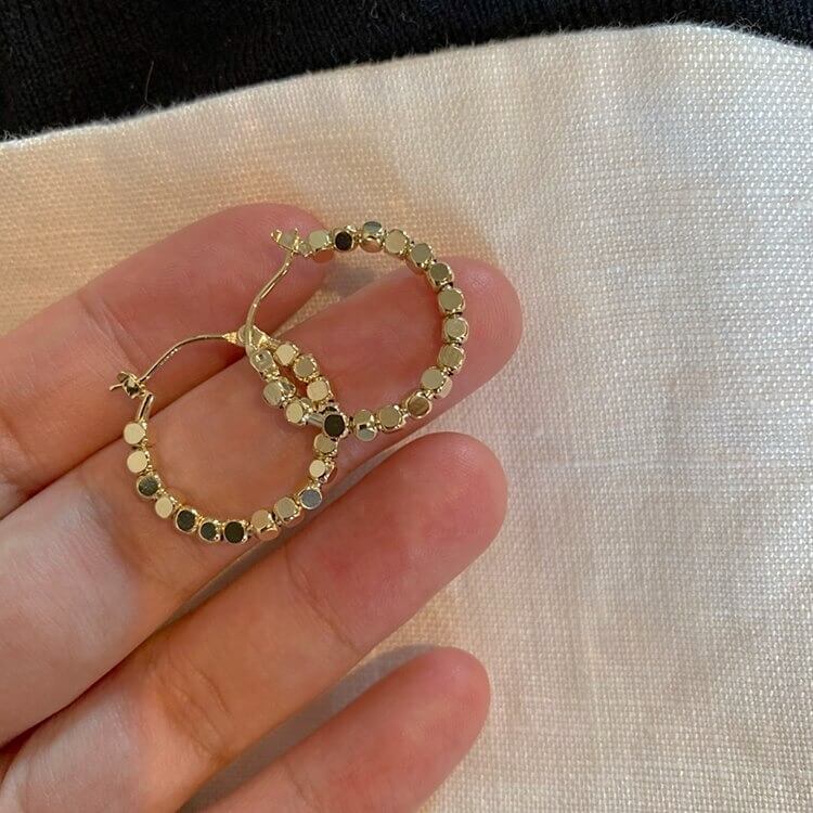 Orecchini a Cerchio con Perline a Cubo, Oro da Donna-Modaso