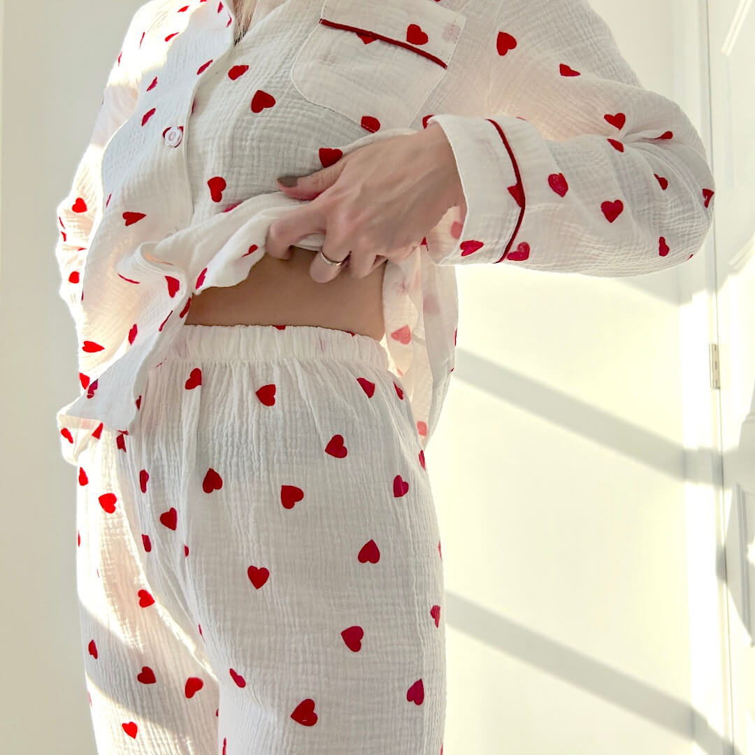 Pigiama con Cuori, Set Loungewear a Maniche Lunghe da Donna-Modaso