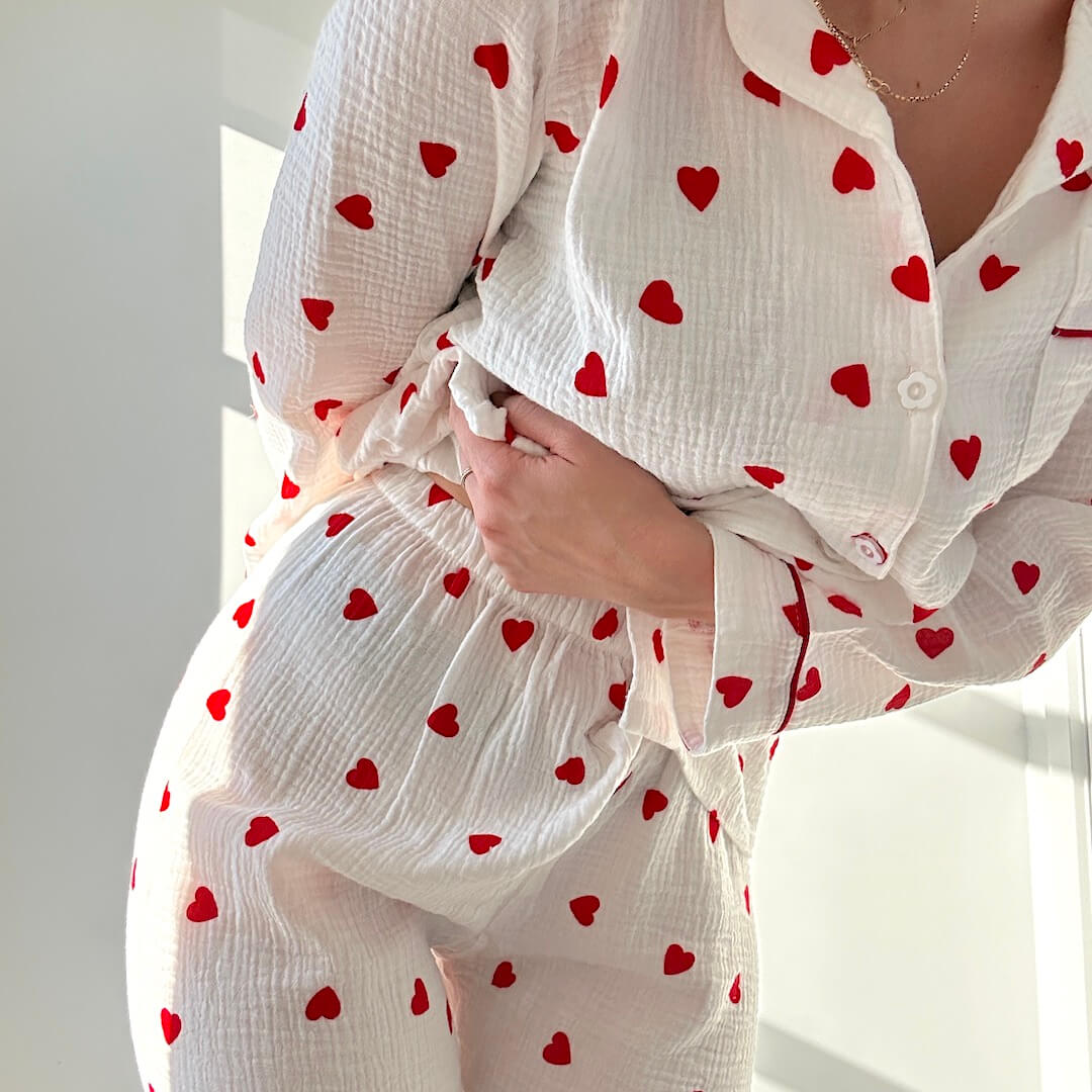 Pigiama con Cuori, Set Loungewear a Maniche Lunghe da Donna-Modaso