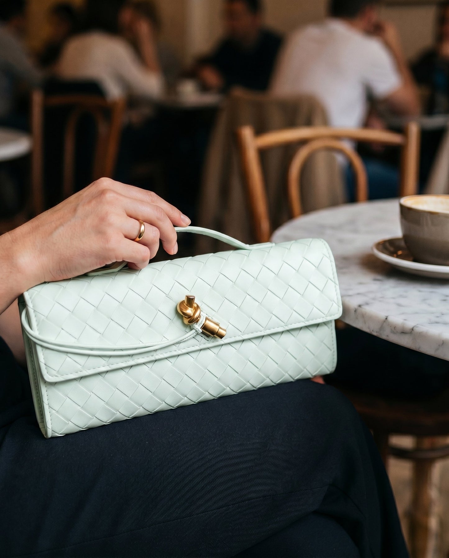 Pochette Intrecciata, Piccola Borsa a Tracolla, Ecopelle-Blu Ghiacciaio-Unica-Modaso