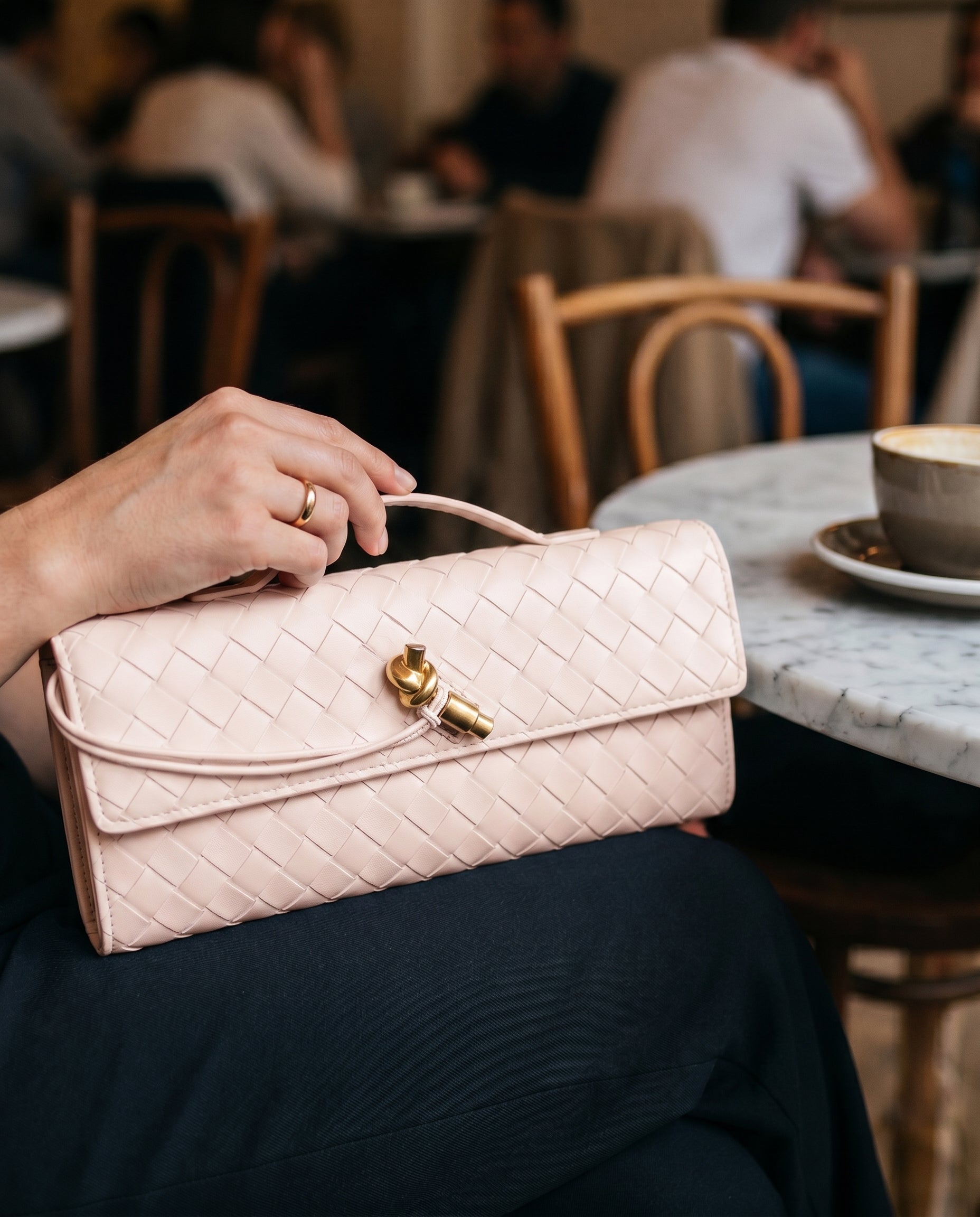 Pochette Intrecciata, Piccola Borsa a Tracolla, Ecopelle-Rosa Loto-Unica-Modaso