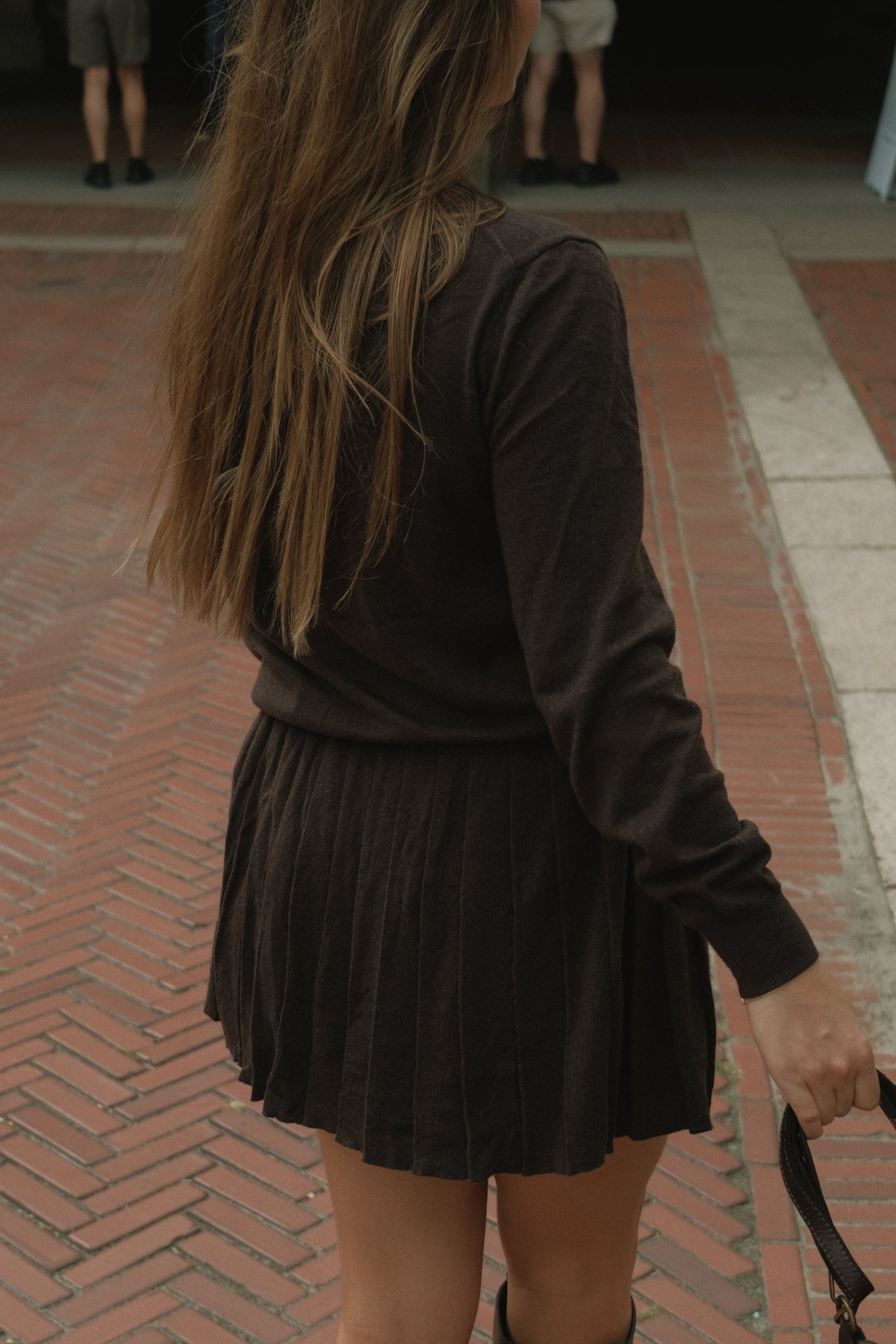 SET MAGLIA E GONNA MARRONE SCURO-Modaso