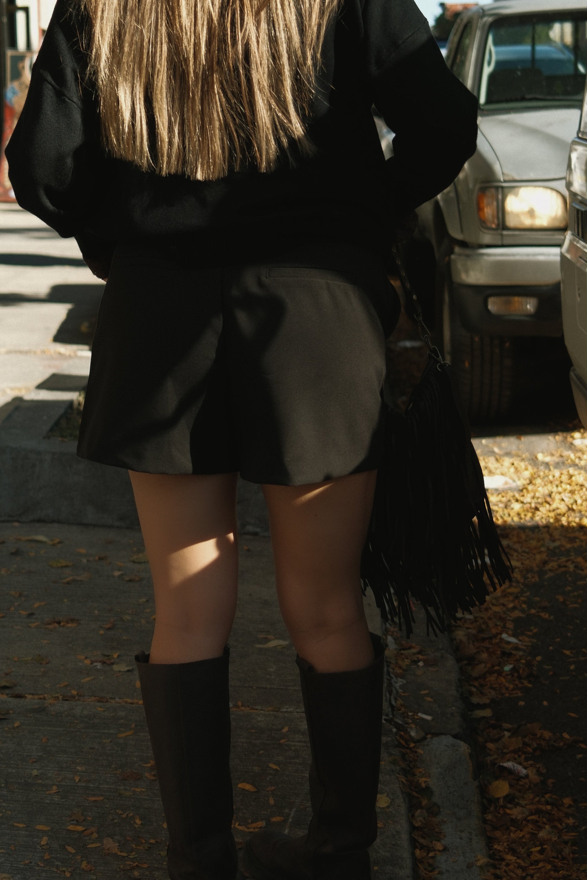 SHORT DA DONNA A VITA ALTA NERI-Modaso