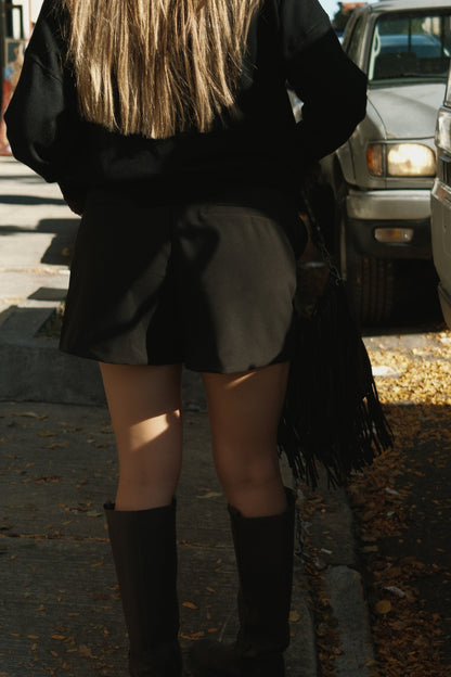 SHORT DA DONNA A VITA ALTA NERI-Modaso