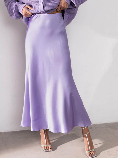 Sandra Satin Gonna, L'elegante gonna midi in raso è un must-have per questa stagione.-Modaso