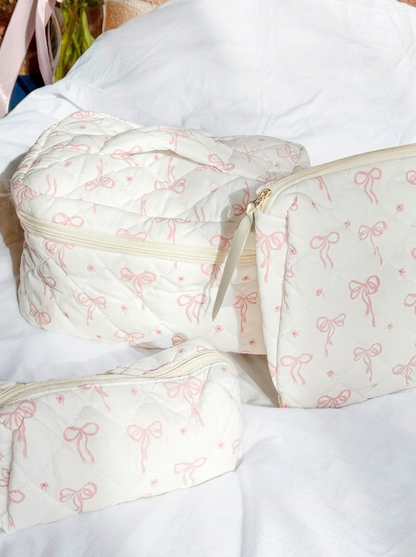 Set 3 Trousse Trapuntate con Fiocchi da Viaggio da Donna-Modaso
