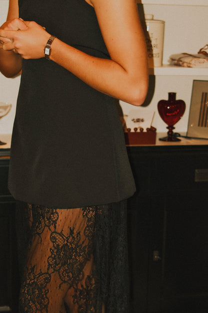 VESTITO NERO CORTO DONNA – ELEGANTE MINI ABITO DA FESTA CON SCHIENA SCOPERTA-Modaso