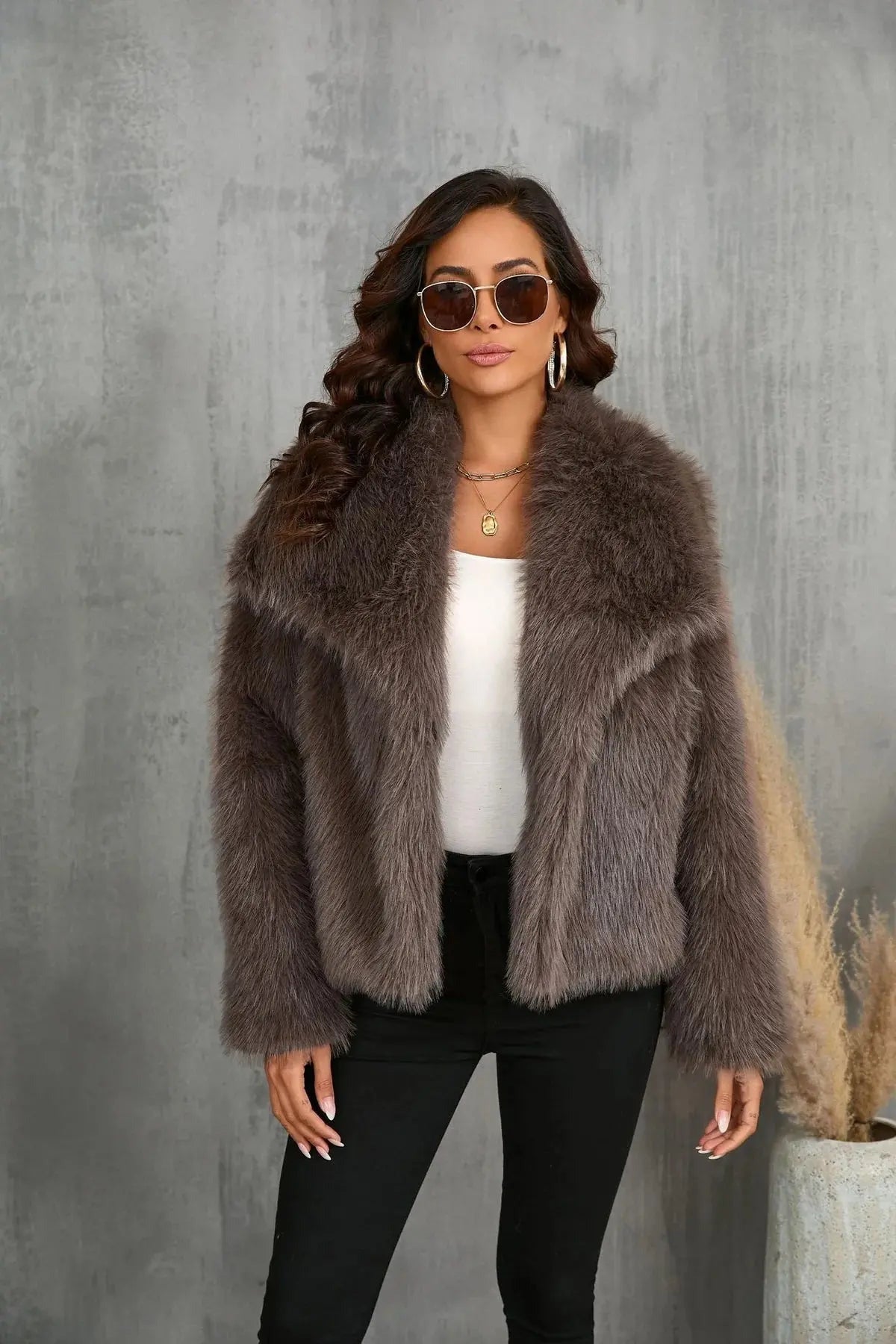 Pelliccia Donna Ecologica, Rever Ampi, Vestibilità Oversize, Pelo Soffice-Modaso