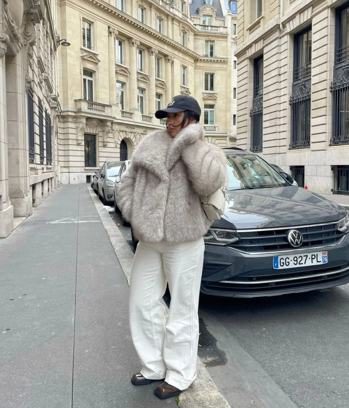 Pelliccia Donna Ecologica, Rever Ampi, Vestibilità Oversize, Pelo Soffice-Modaso